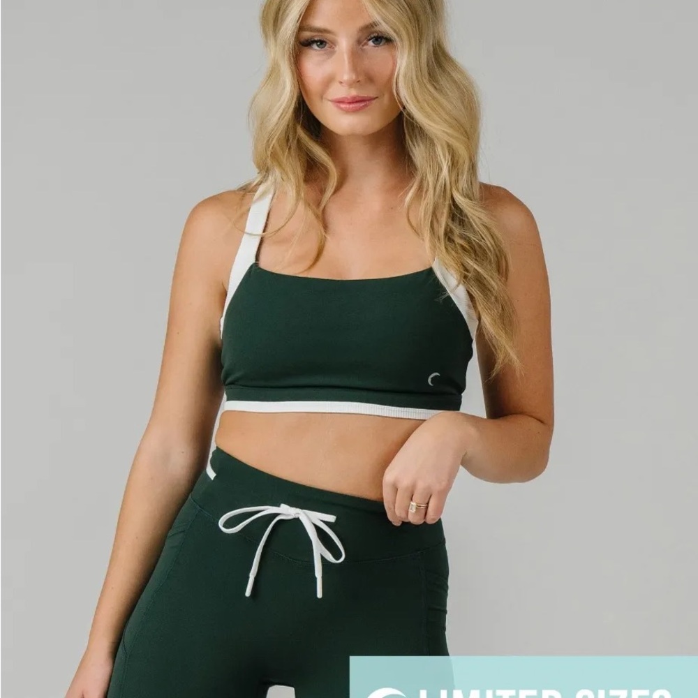 ZYIA Green and White Sports Bra with Spaghetti Straps